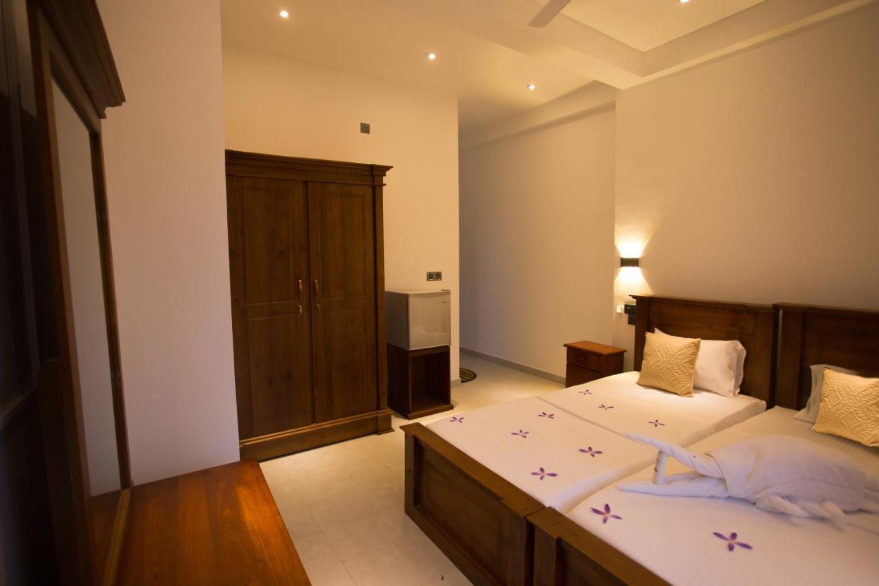 Lena Resort 贝鲁沃勒 外观 照片